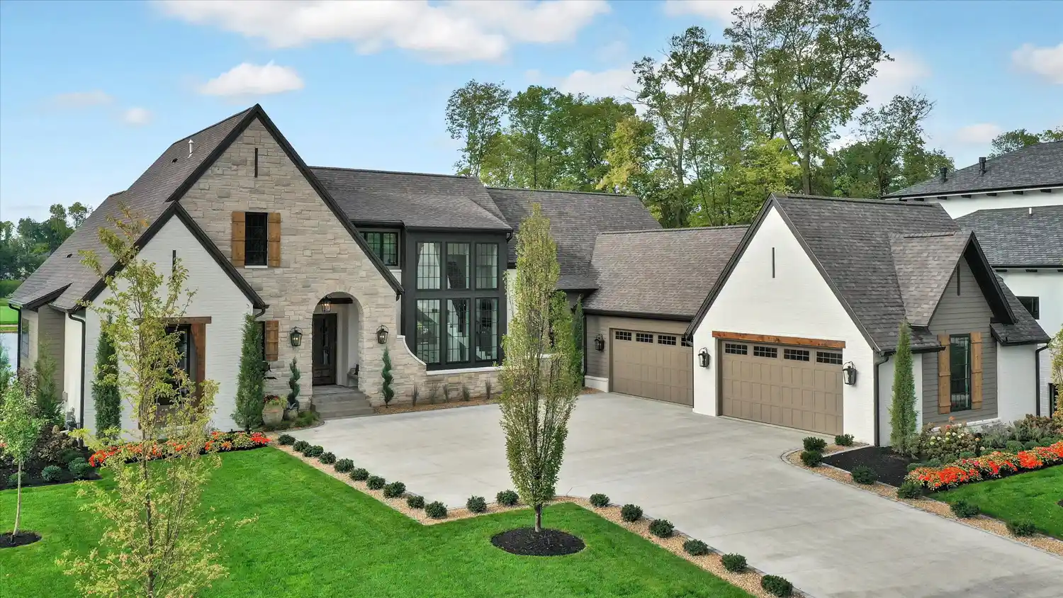 When Does Building a Custom Home Make More Sense Than Buying New ...